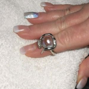 Shiny Pearl Fashion Ring